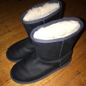 Ugg Classic Short Leather Boots